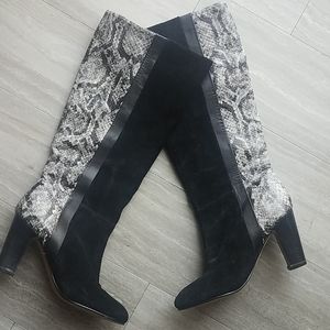 MRKT. Black suede snakeskin boots